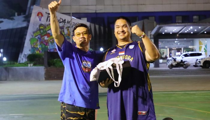 Denny Sumargo Bangga Bisa Maen Basket Bareng Menpora Dito