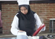 Siswi SMKN 1 Sikur Kab Lombok Timur Akan Mewakili NTB Pada Lomba Nasional Patisserie and Confectionery