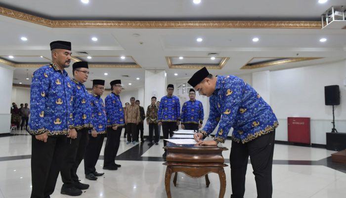 Mepora Dito Lantik Empat Pejabat Pimpinan Tinggi Prtama Kemenpora