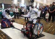 Menpora Dito Tinjau Cabor Anggar Kursi Roda dan Blind Judo Peparnas XVII Solo 2024