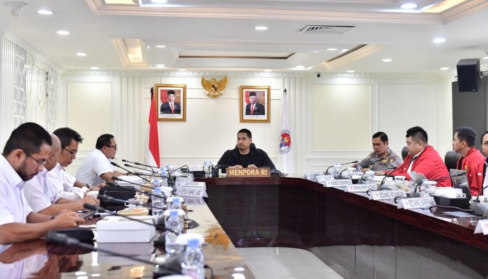 Menpora Dito Terima Ketum PP PBSI Bahas Pembangunan Sport Center Bulutangkis