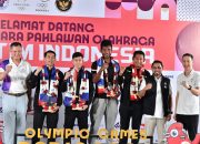 Usai Berjuang di Olimpiade 2024 Paris Pebulutangkis Fajar/Rian dan Atlet Dayung La Memo Disambut Pengalungan Bunga