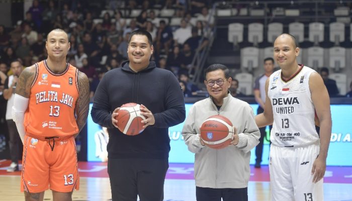 Pembukaan Laga IBL Gopay Season 2025 Dihadiri Menpora Dito Ariotedjo