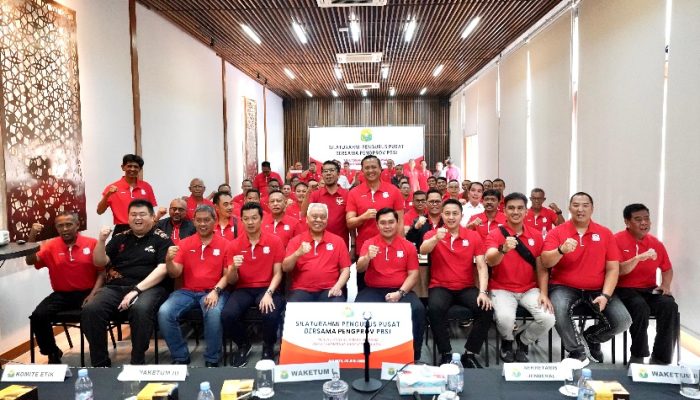 Wamenpora Taufik Hidayat Ajak Pengprov PBSI Perkuat Regenerasi Atlet Bulu Tangkis